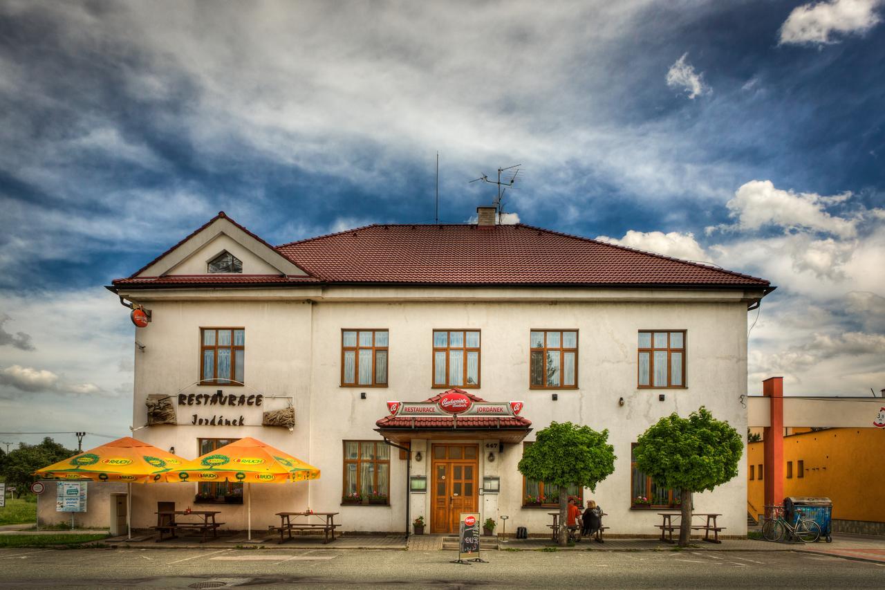 Hotel Jordánek Opočno Exterior foto